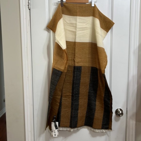 Zara Striped Scarf - Picture 3 of 6